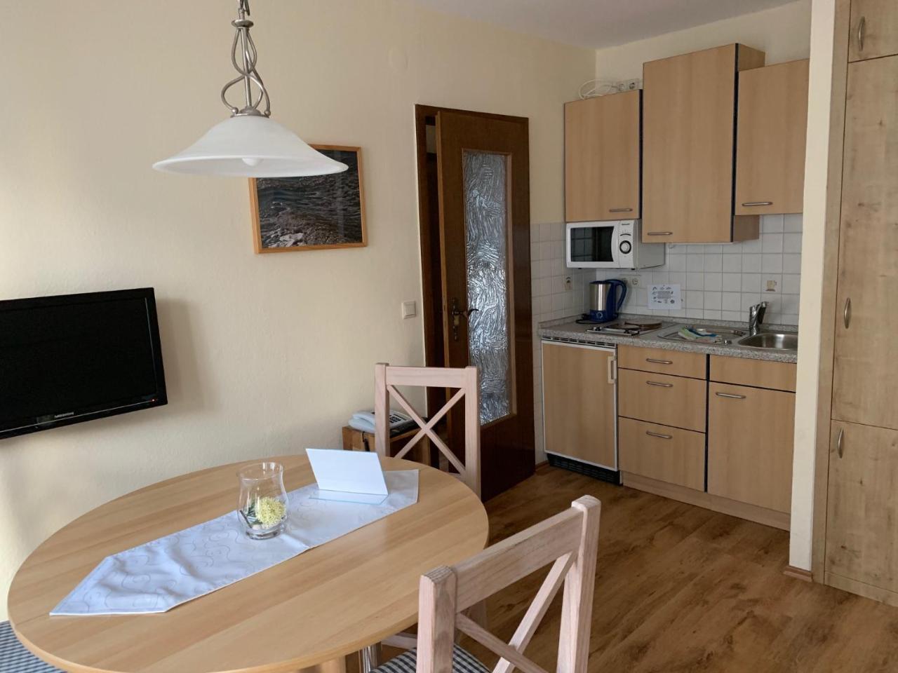 Pension Appartementhaus Hus Moehlenbarg Куксгафен Екстер'єр фото
